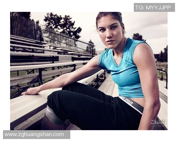 足球女星素描头像艺术风格创作展现动感与魅力